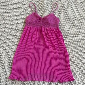 In Bloom Fuchsia Pleated Chemise